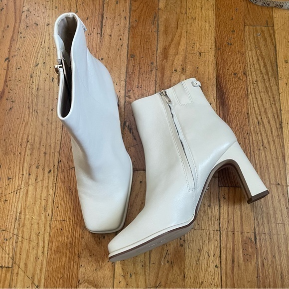 Sam Edelman Cream Leather Rectangle Heel Booties Size 10 - Picture 1 of 6